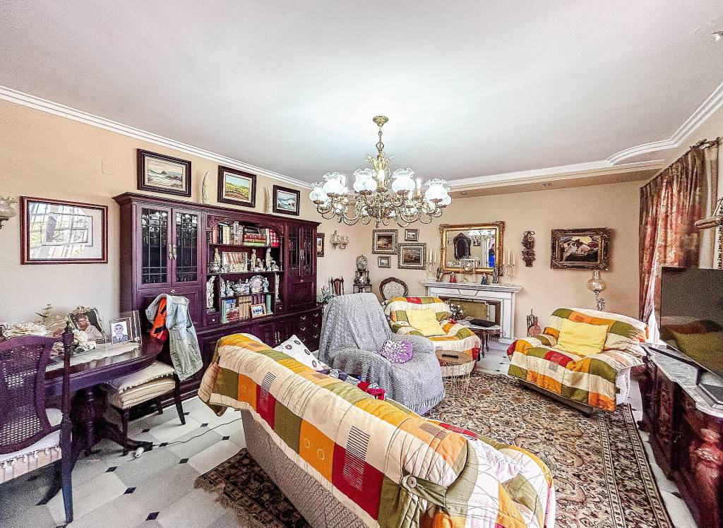 Resale - Villa - Monovar