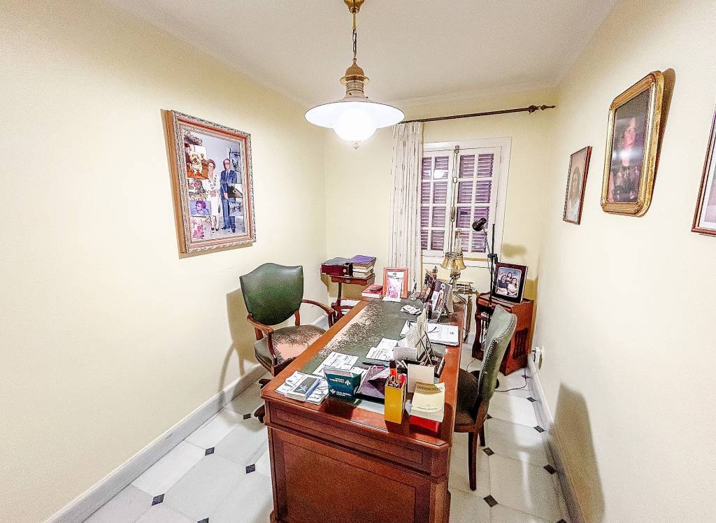 Resale - Villa - Monovar