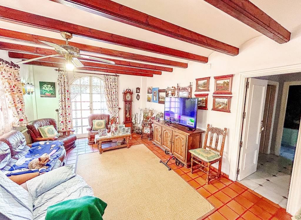 Resale - Villa - Monovar