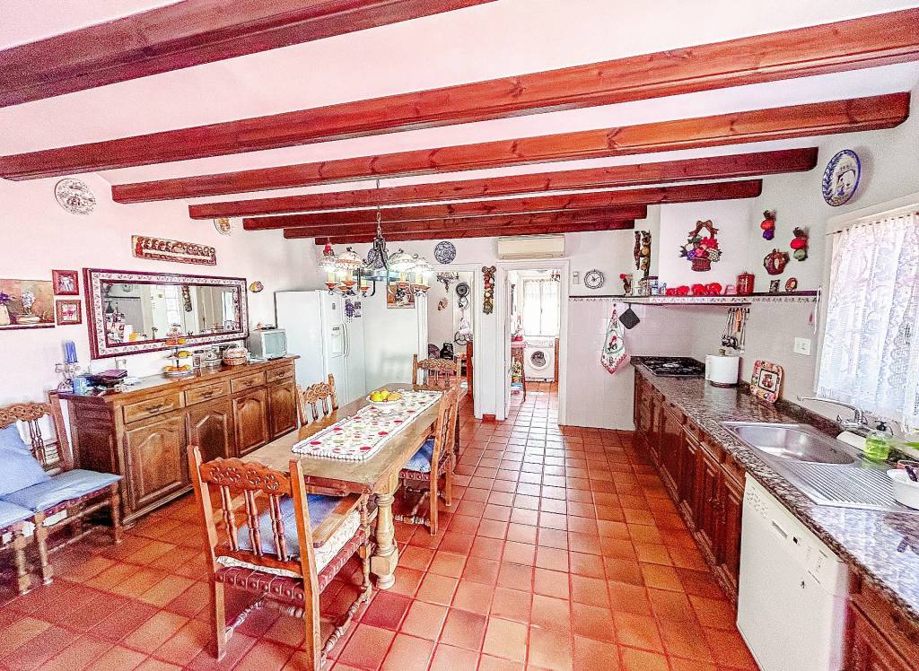 Resale - Villa - Monovar