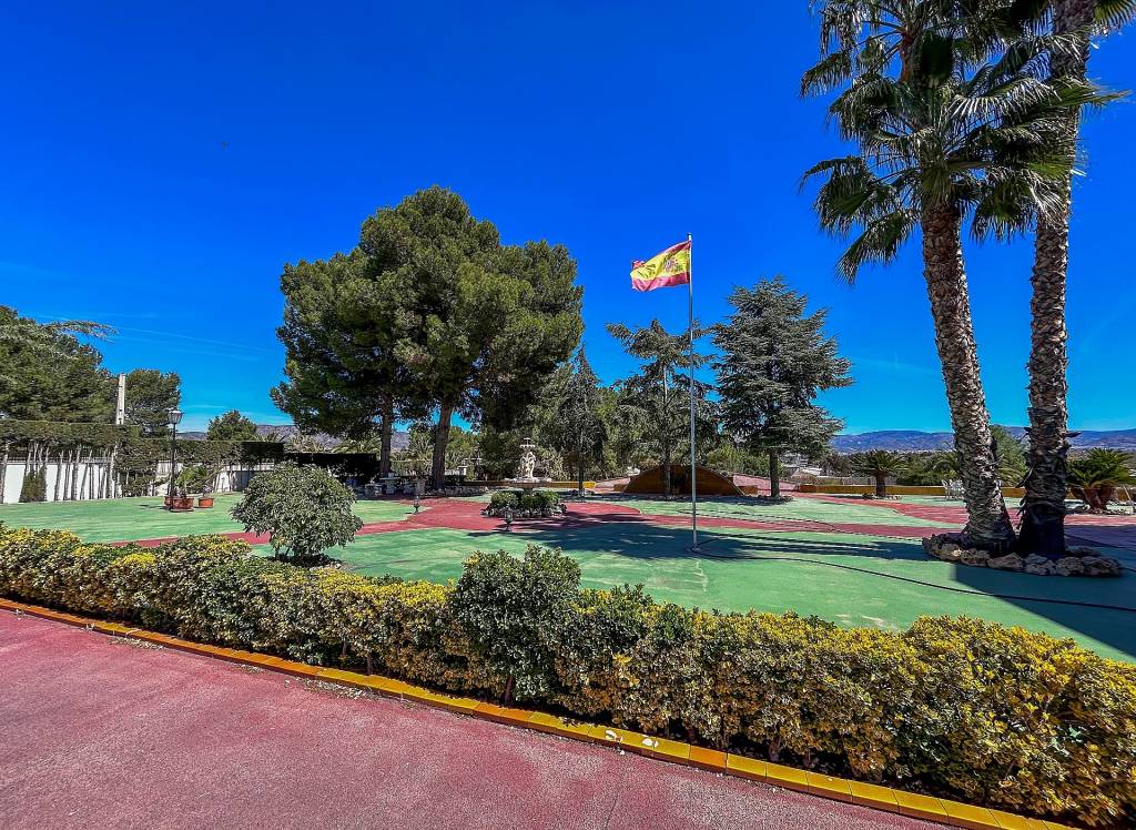 Resale - Villa - Monovar