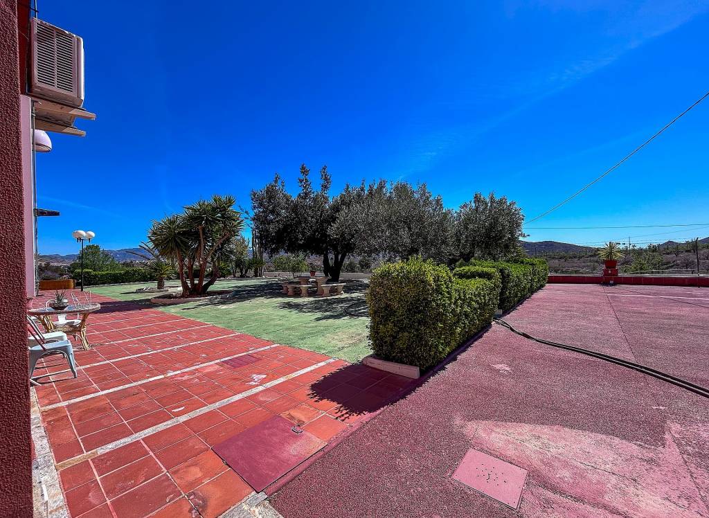 Resale - Villa - Monovar
