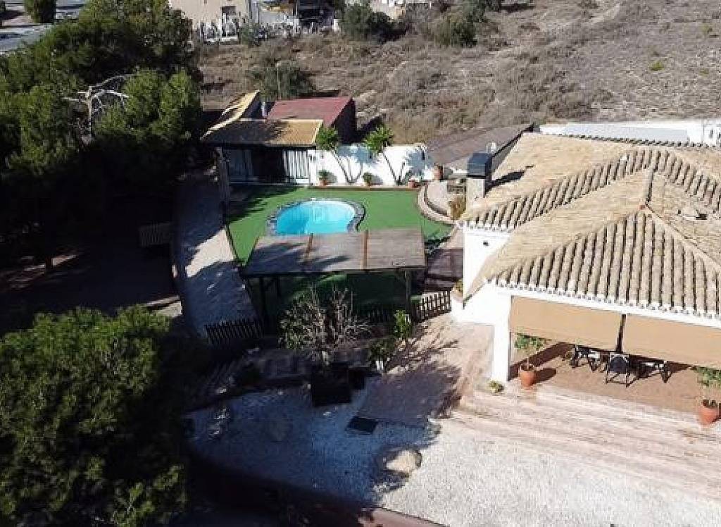 Resale - Villa - Monovar