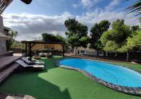 Resale - Villa - Monovar