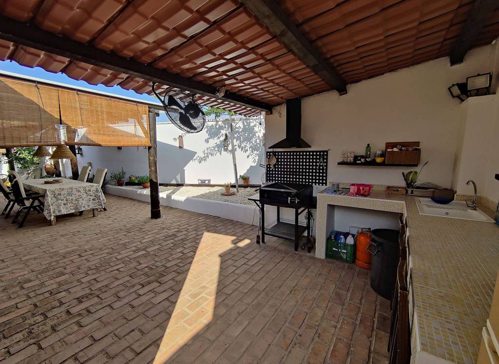 Resale - Villa - Monovar