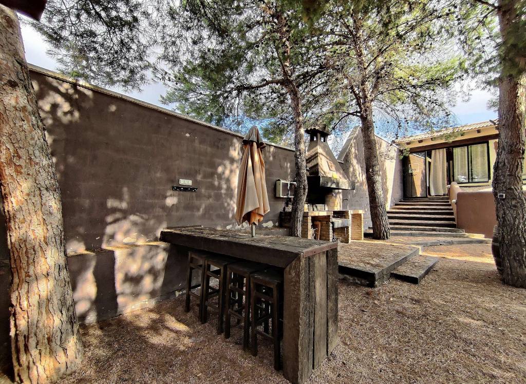 Resale - Villa - Monovar