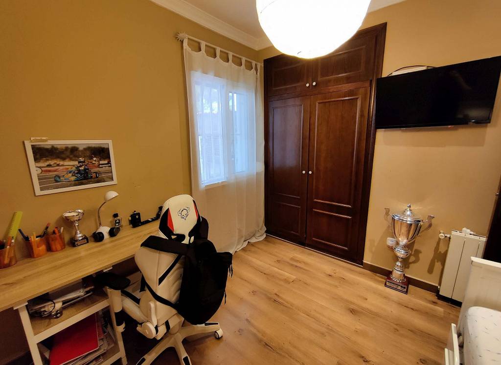 Resale - Villa - Monovar