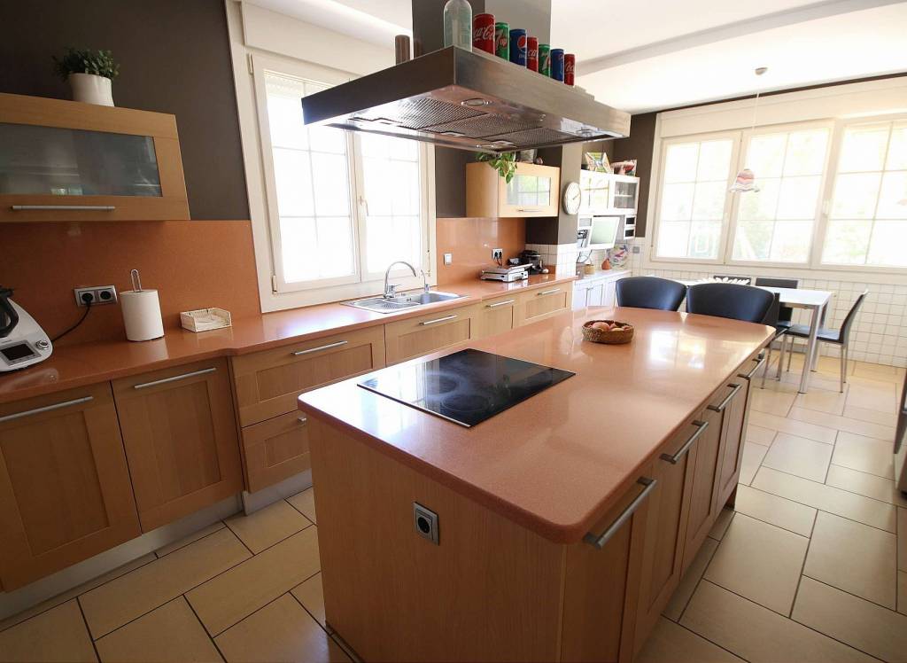 Resale - Villa - Monovar