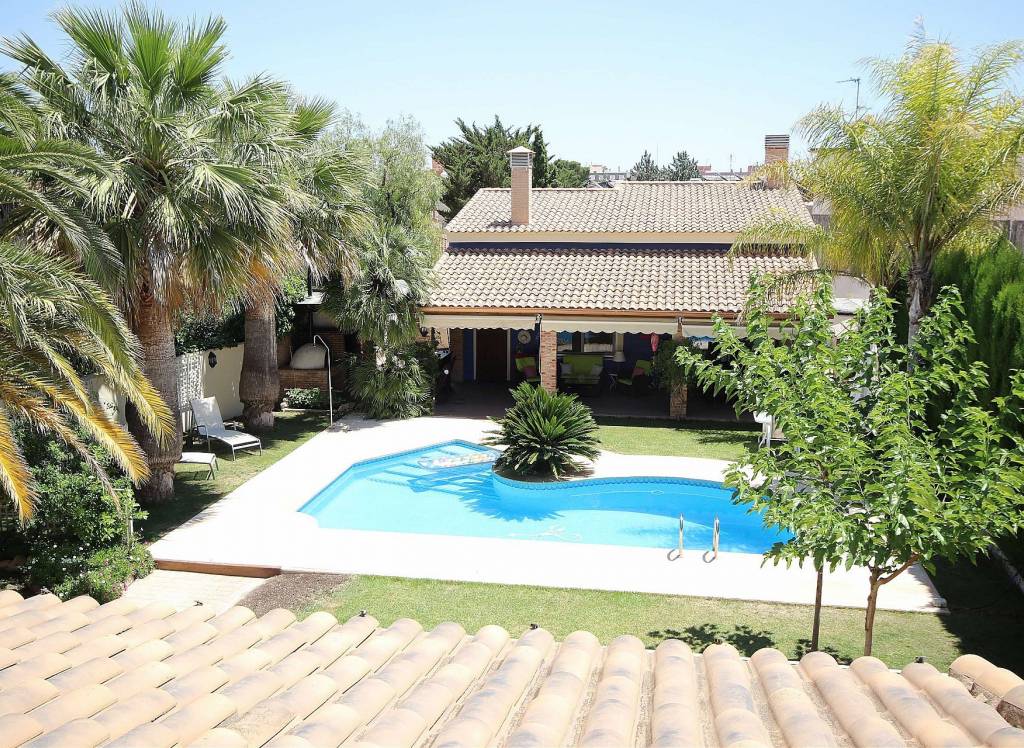 Resale - Villa - Monovar