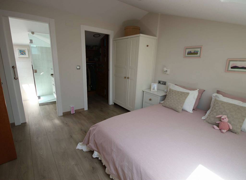 Resale - Villa - Monovar