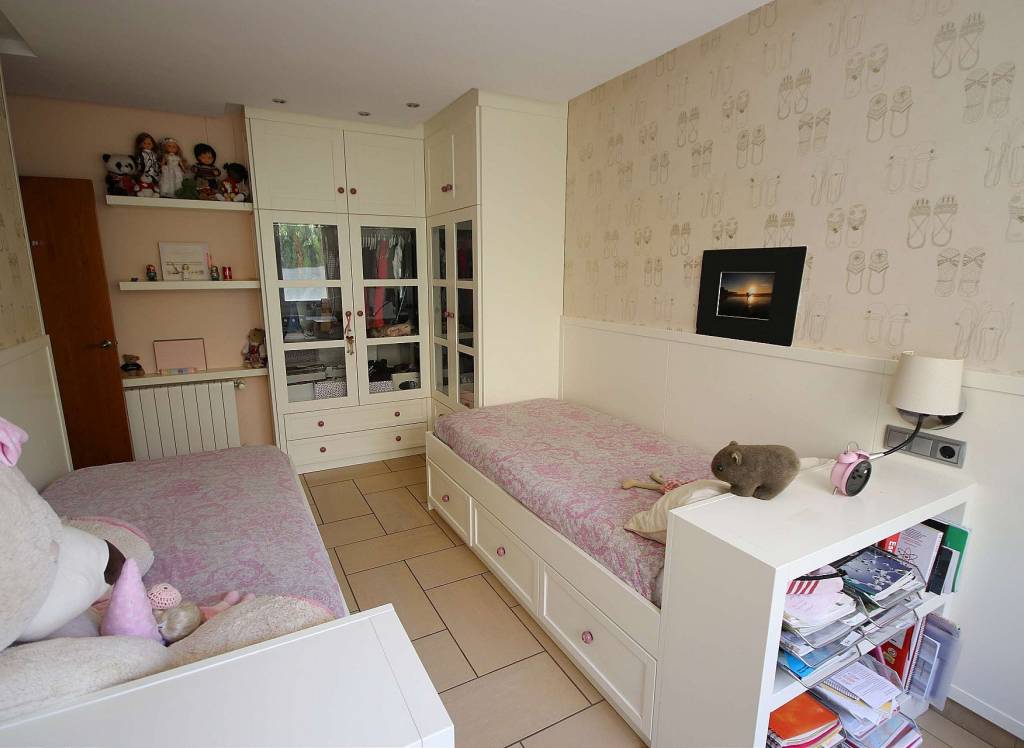 Resale - Villa - Monovar