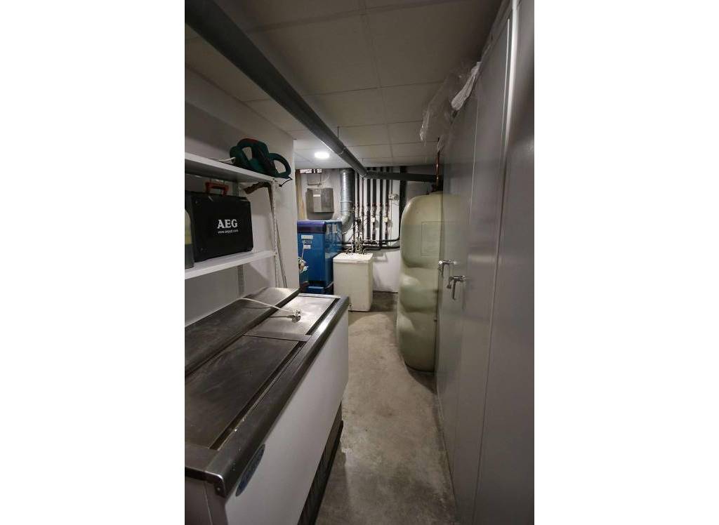 Resale - Villa - Monovar