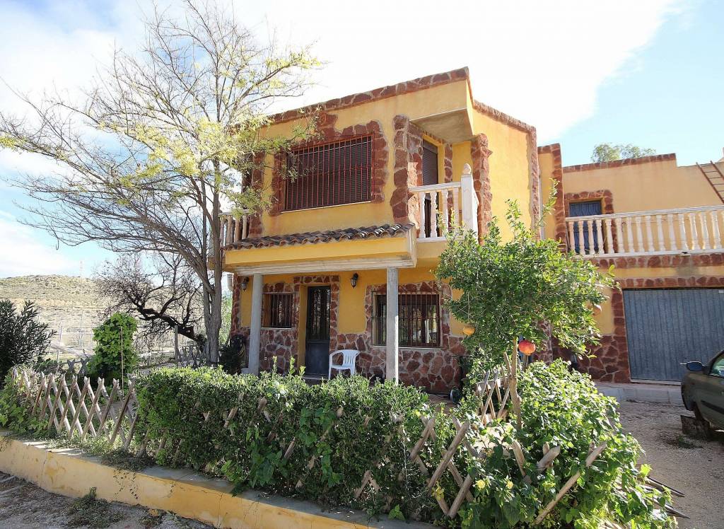 Resale - Villa - Monovar