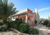 Resale - Villa - Monovar