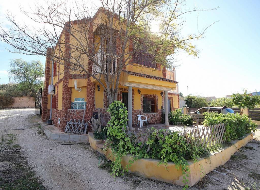 Resale - Villa - Monovar