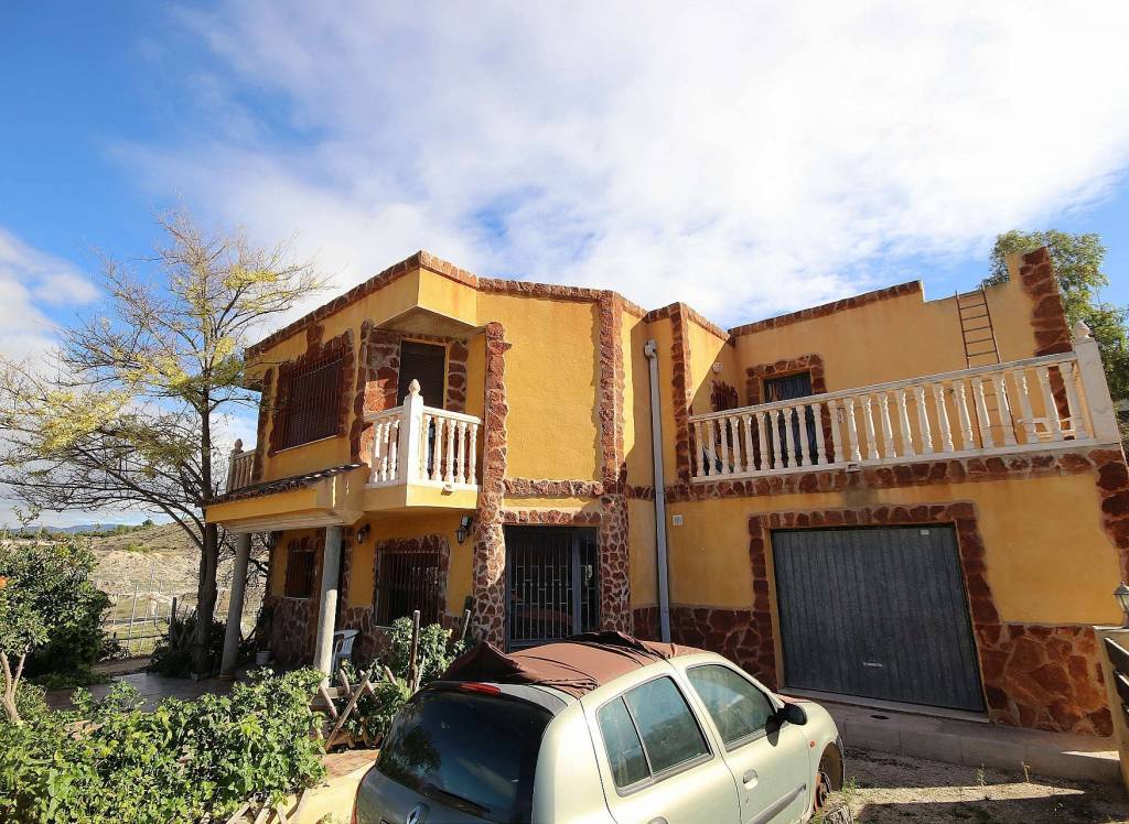 Resale - Villa - Monovar