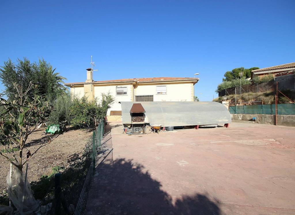 Resale - Villa - Monovar