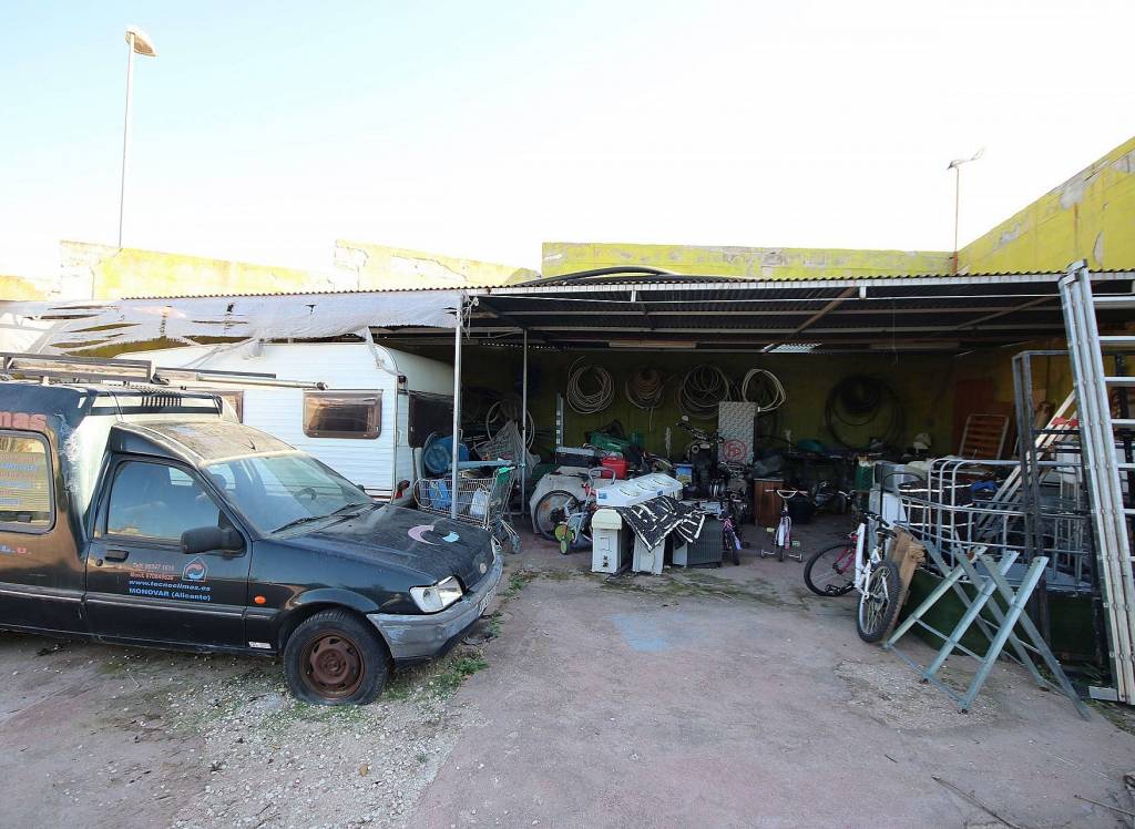 Resale - Villa - Monovar