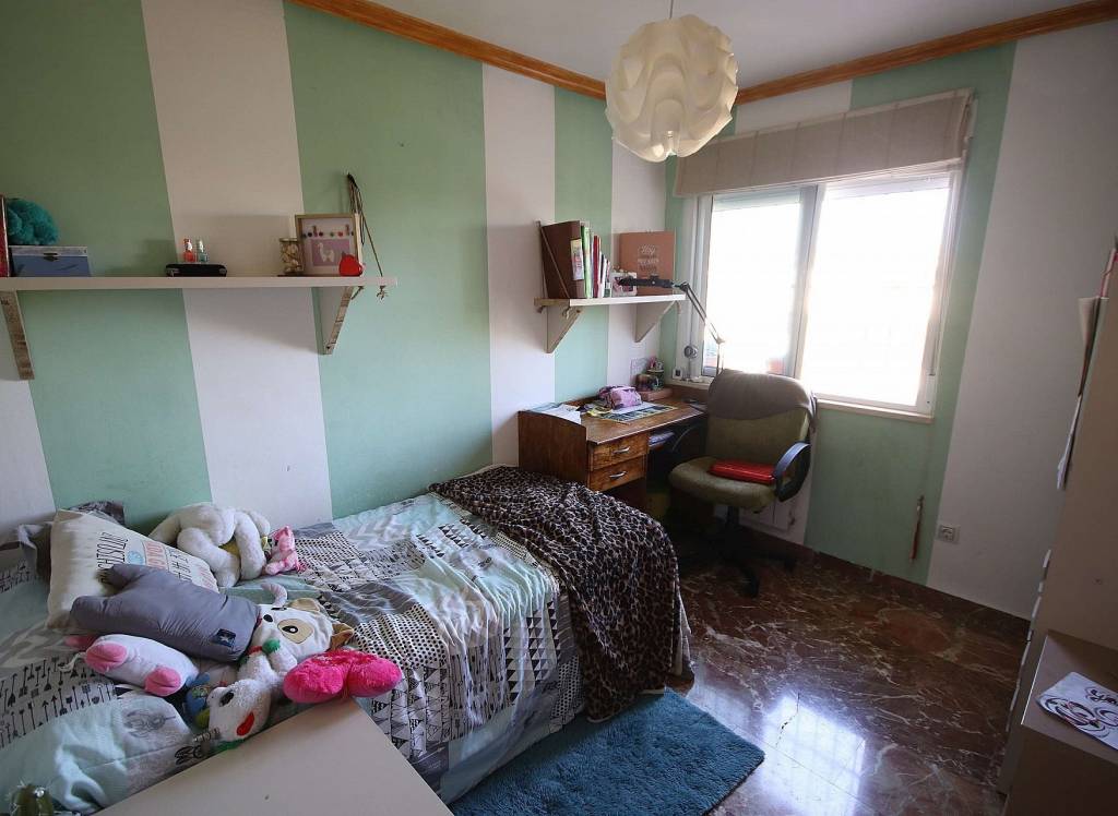 Resale - Villa - Monovar