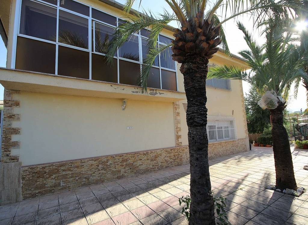 Resale - Villa - Monovar