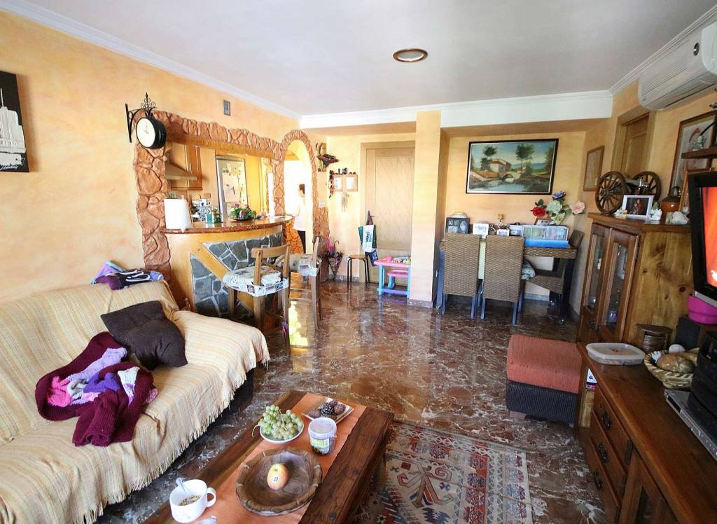 Resale - Villa - Monovar