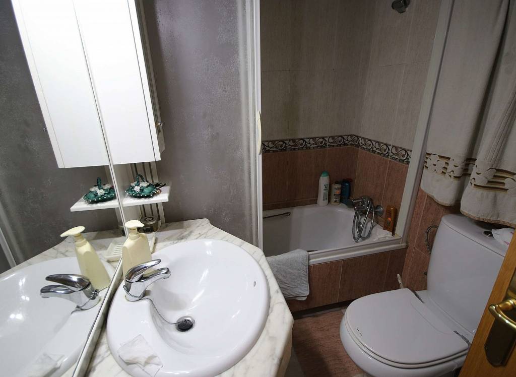 Resale - Villa - Monovar