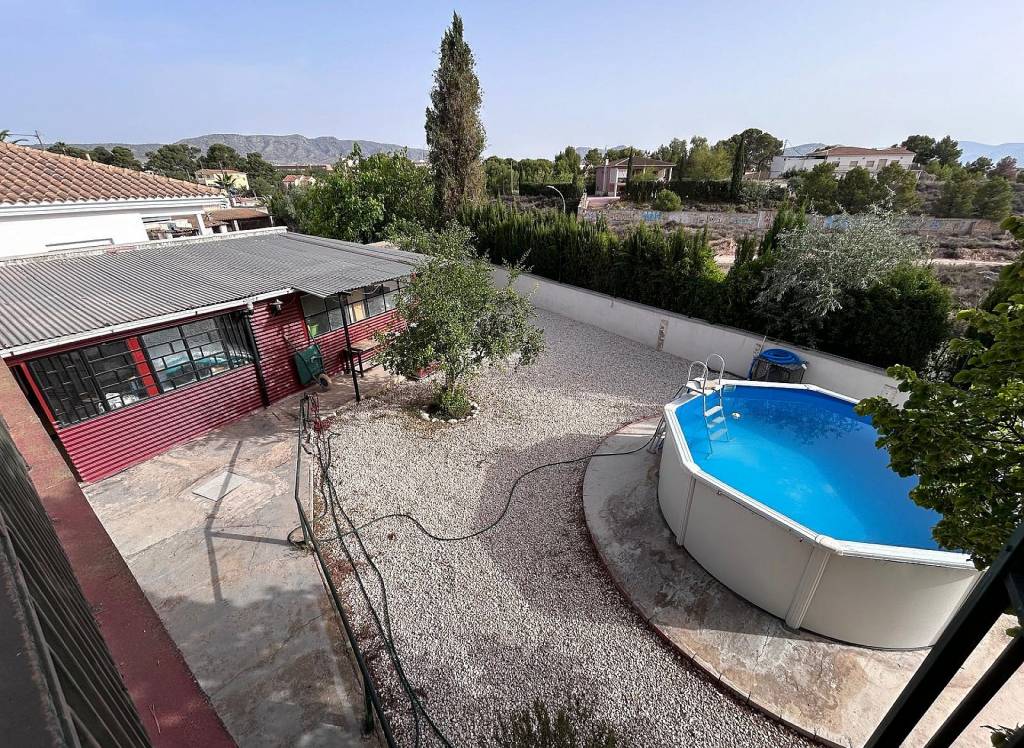 Resale - Villa - Monovar