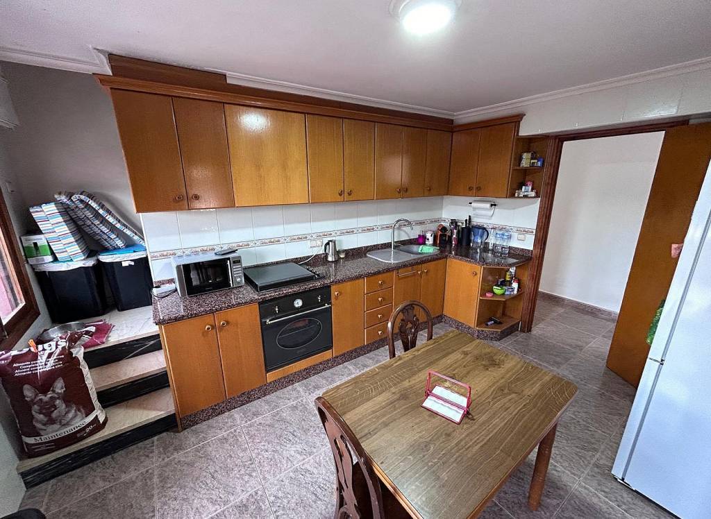 Resale - Villa - Monovar