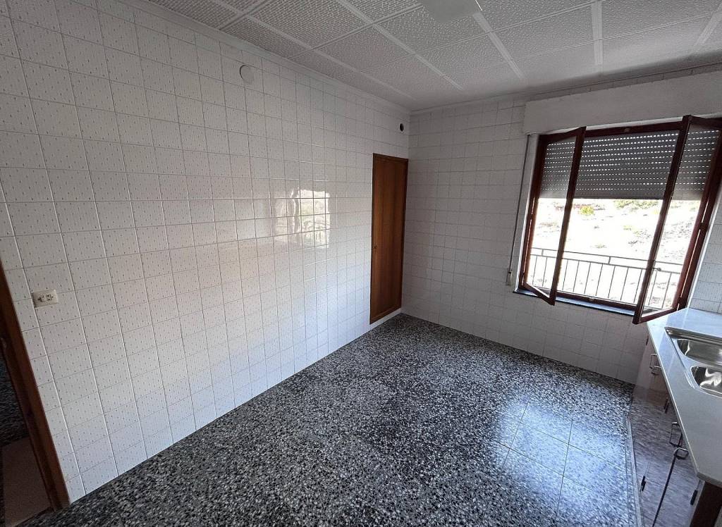 Resale - Villa - Monovar