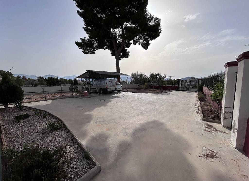 Resale - Villa - Monovar