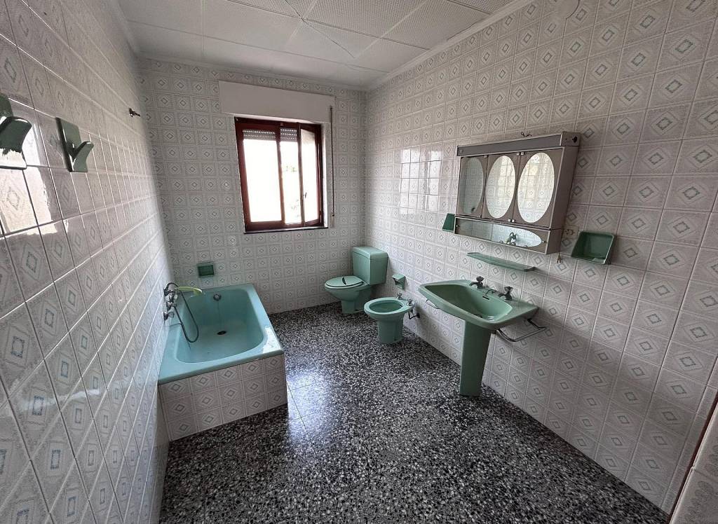 Resale - Villa - Monovar