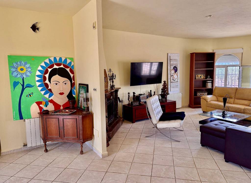 Resale - Villa - Onil