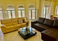 Resale - Villa - Onil