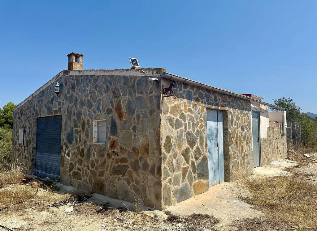 Resale - Villa - Onil