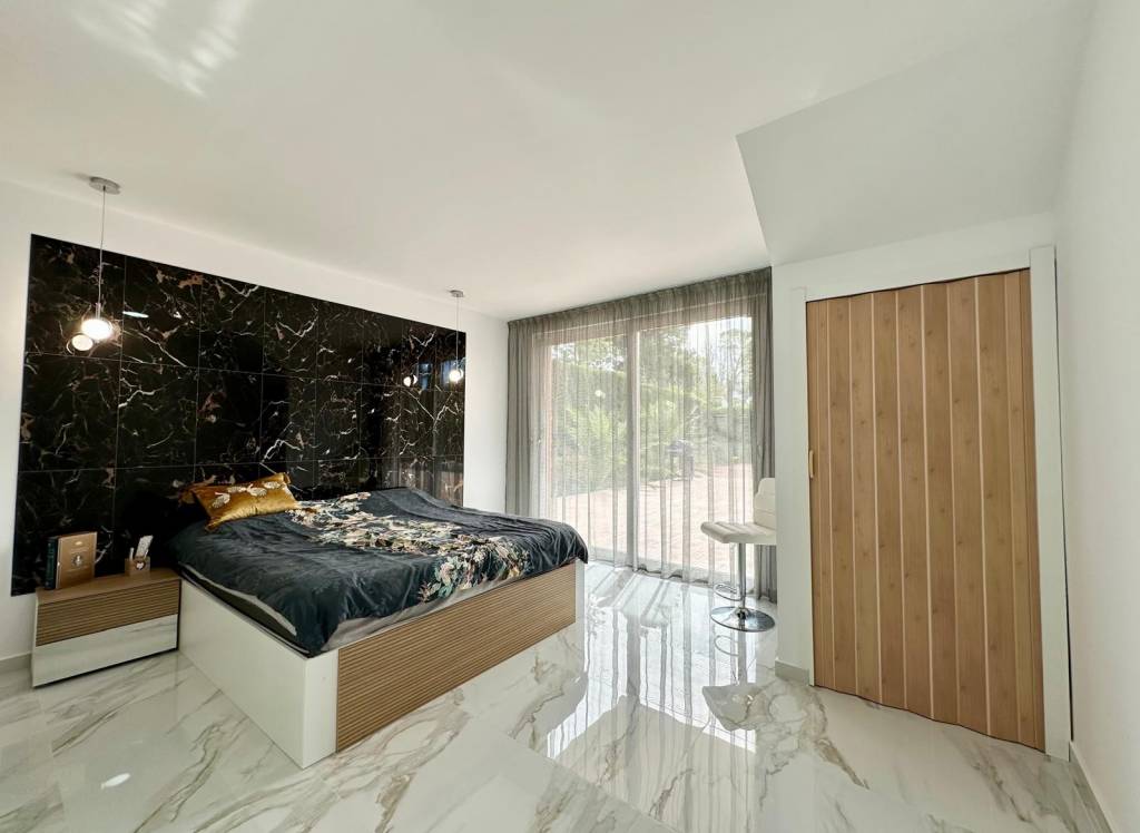 Resale - Villa - Petrer - In hamlet