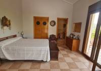 Resale - Villa - Petrer - Rural location