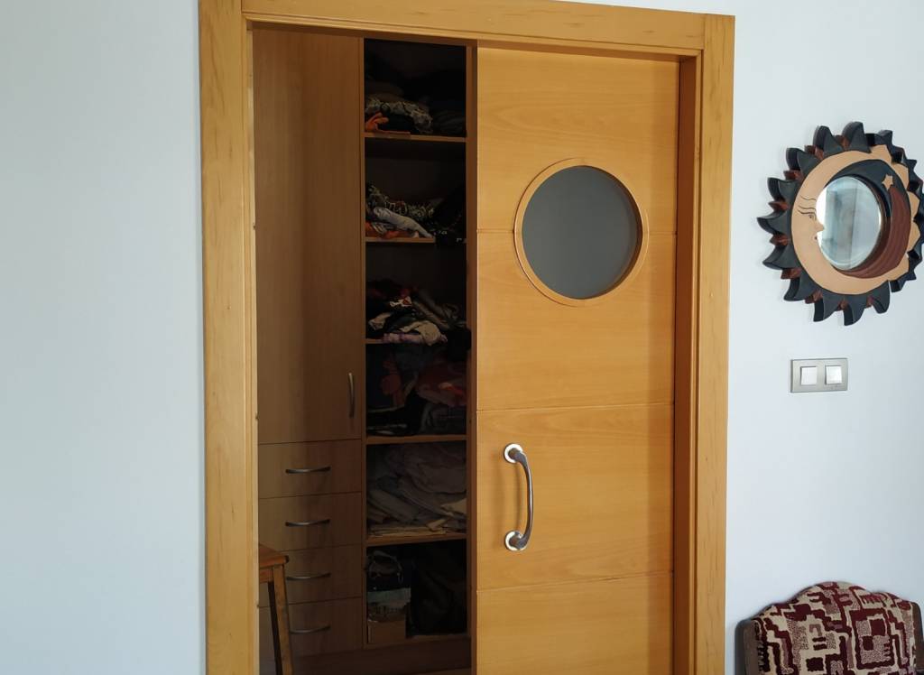 Resale - Villa - Petrer - Rural location