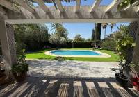 Resale - Villa - Petrer