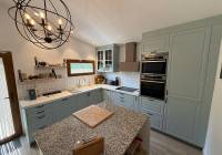 Resale - Villa - Petrer