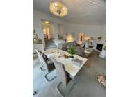 Resale - Villa - Petrer