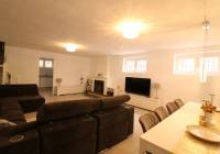 Resale - Villa - Petrer