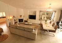 Resale - Villa - Petrer