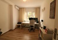 Resale - Villa - Petrer