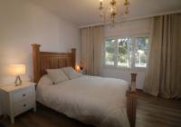 Resale - Villa - Petrer