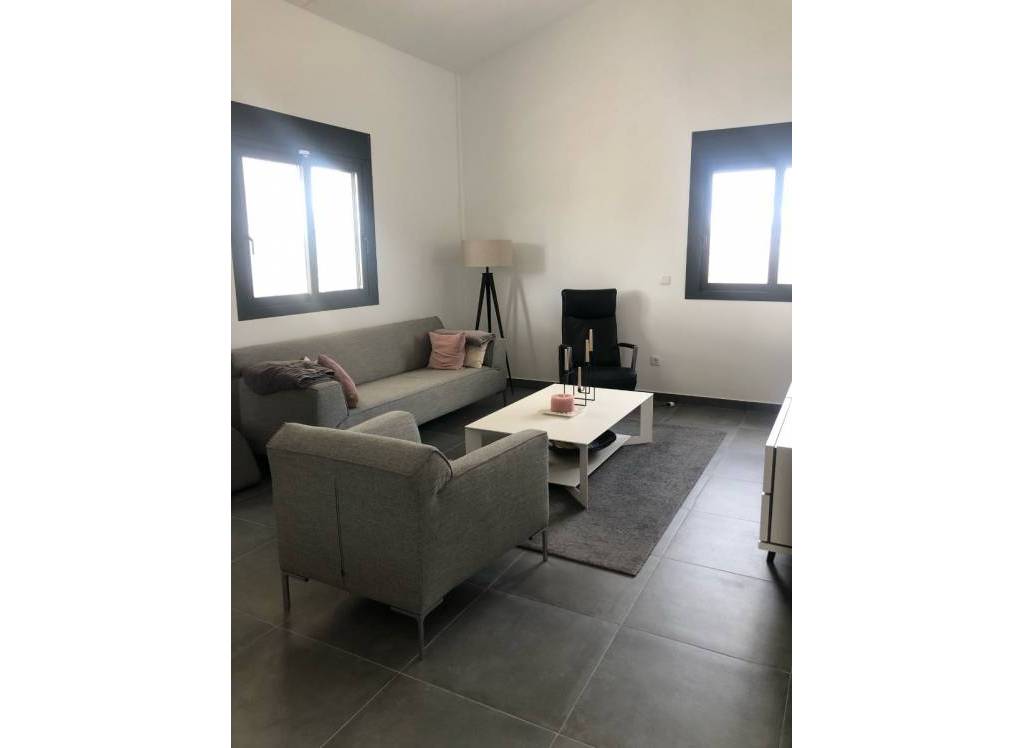 Resale - Villa - Pinoso - Rural location