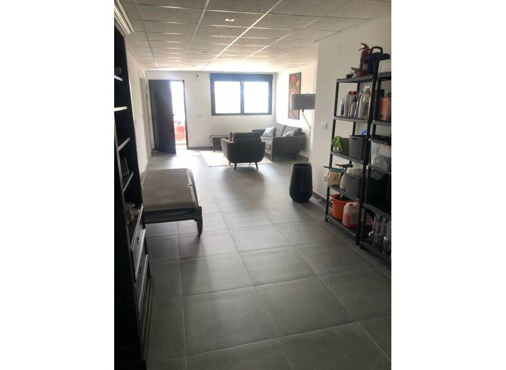 Resale - Villa - Pinoso - Rural location