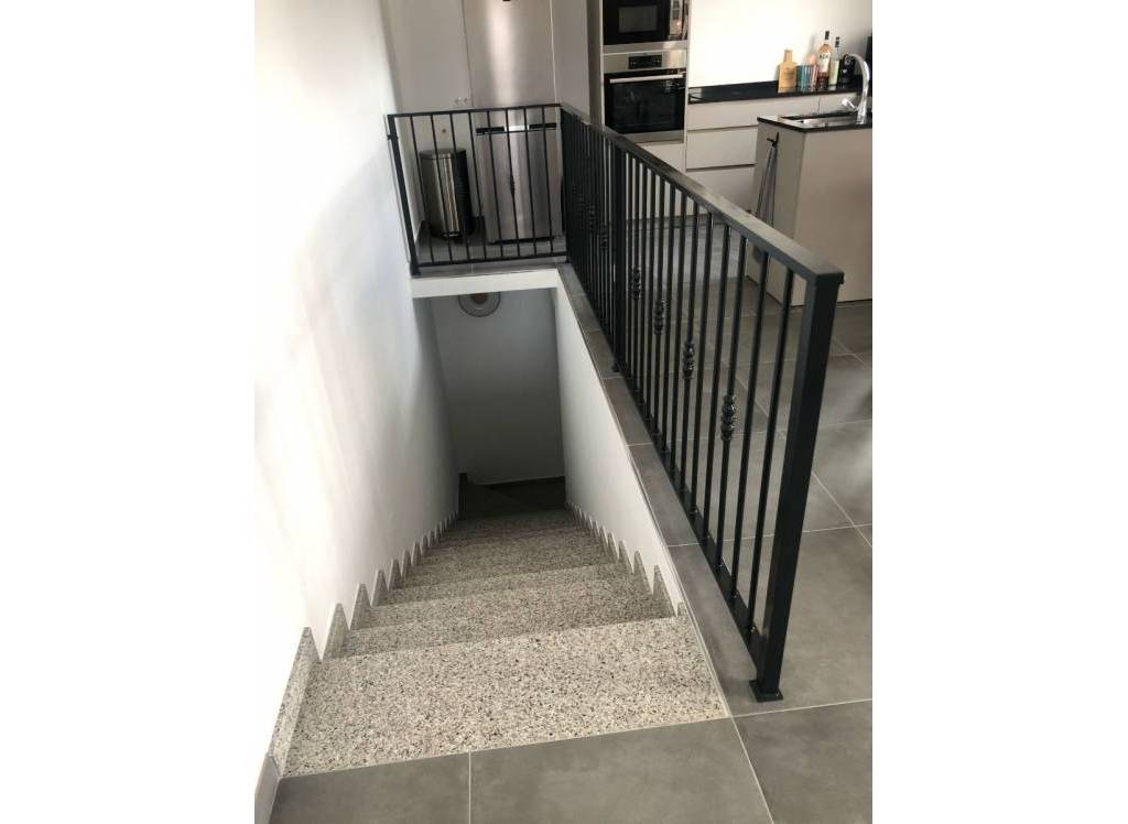 Resale - Villa - Pinoso - Rural location