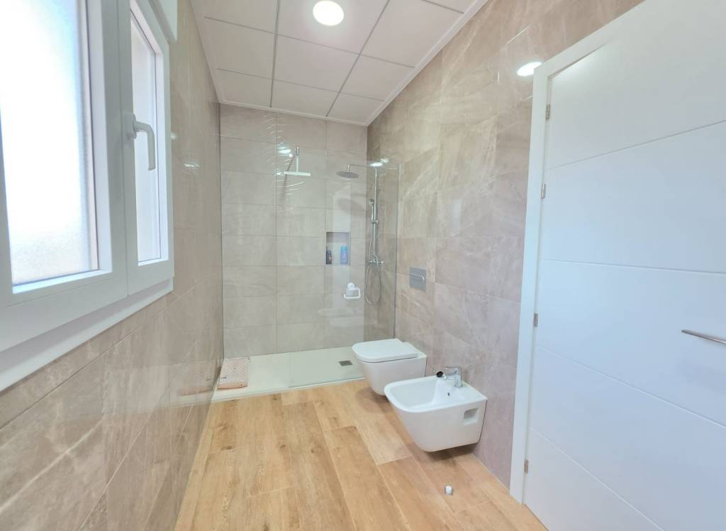 Resale - Villa - Pinoso - Rural location