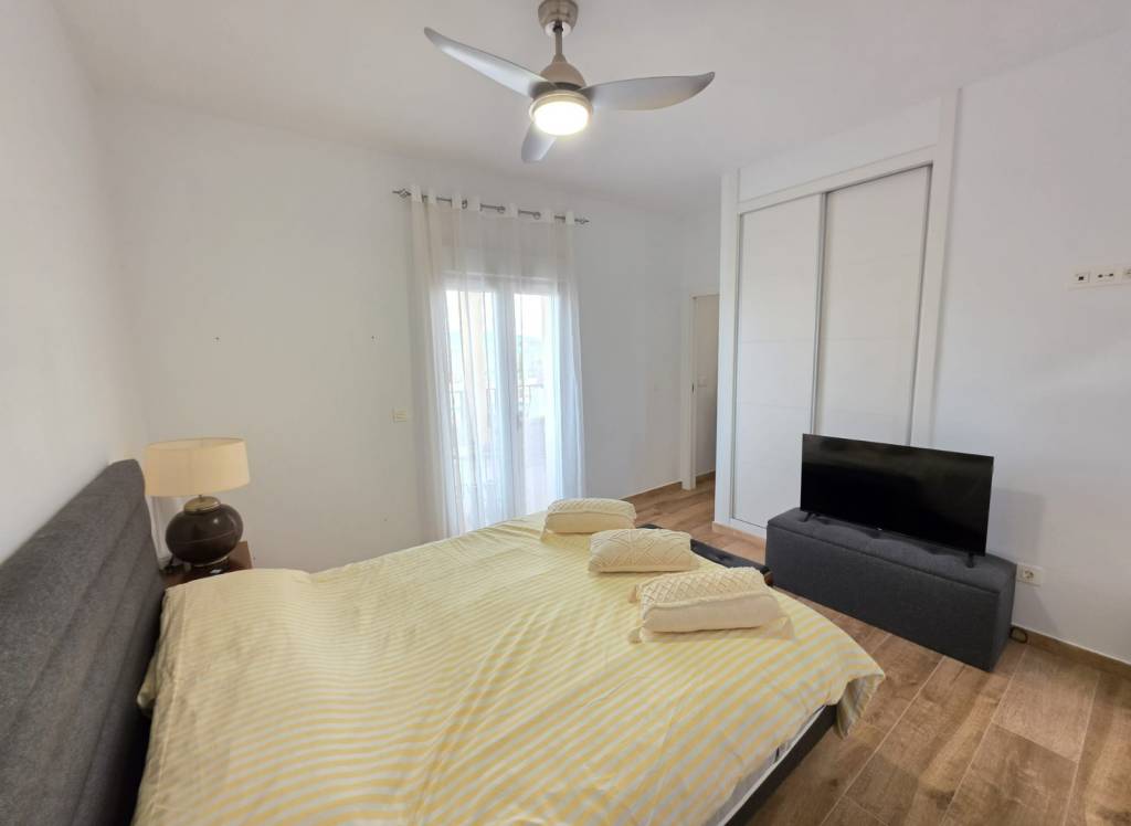 Resale - Villa - Pinoso - Rural location