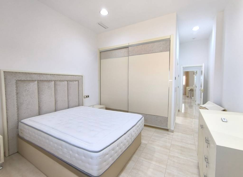 Resale - Villa - Pinoso - Rural location